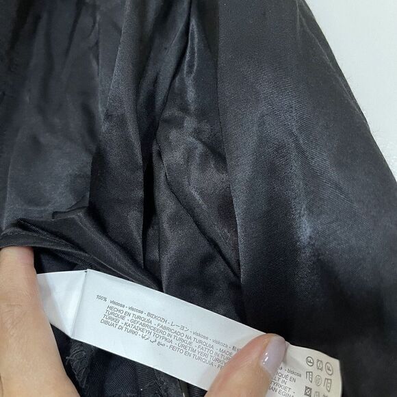 NWT! ZARA satin neck long sleeve plunge wrap blouse gold chain detail medium - Picture 4 of 6